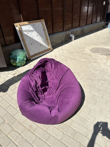 вязание крючком наволочек для диванных подушек: Продам пуфики мешки 2 больших 4 маленьких Фиолетовый и желтый