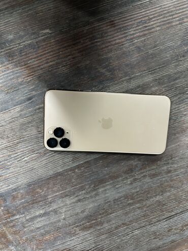 Apple iPhone: IPhone 11 Pro Max, 256 ГБ, Золотой, Чехол, Коробка, 88 %