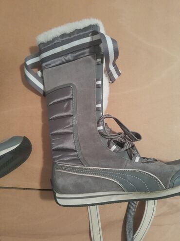 zara obuca cizme: High boots, Puma, 38