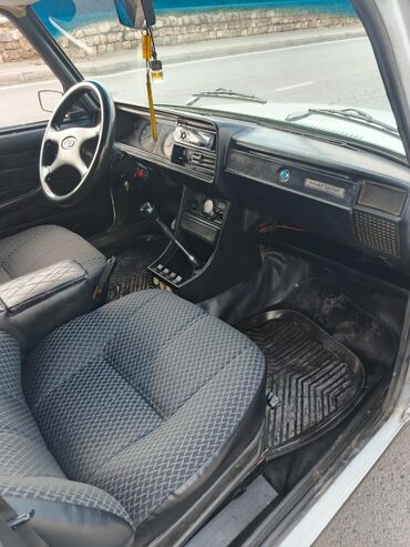 VAZ (LADA): Real alıcı əlaqe saxlasın — 9