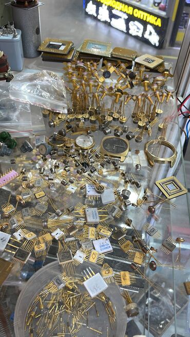 покупаю металл: Куплю советские платы микросхемы транзисторыконденсаторы