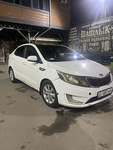 kia rio 2010: Kia Rio: 2014 г., 1.6 л, Автомат, Газ, Седан — 3