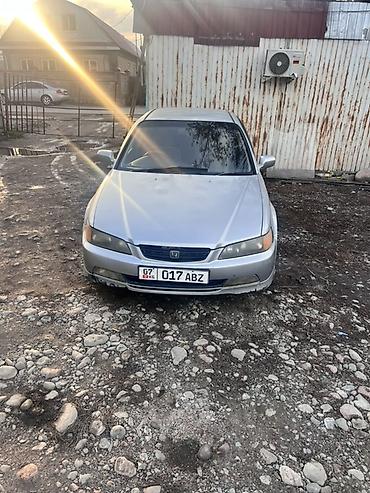 Honda: Honda Accord: 2000 г., 2 л, Автомат, Бензин, Седан — 6