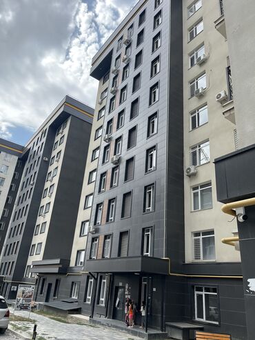 вторичное жилье: 2 комнаты, 72 м², Элитка, 8 этаж, ПСО (под самоотделку)
