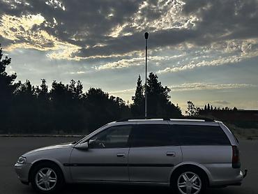 opel sintra 1999: Opel Vectra: 1.8 l | 1998 il 18555 km Universal — 5
