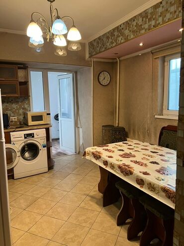 продаю пол дом район рабочий городок: 2 бөлмө, Менчик ээси, Чогуу жашоосу жок, Толугу менен эмереги бар