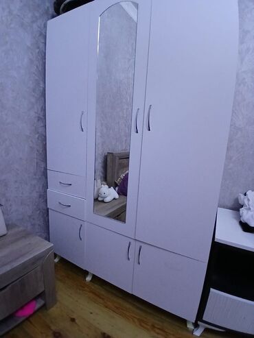 metbex dolabı: Açılan, 3 qapılı Düz dolab, Qarderob, paltar dolabı