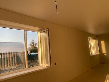 Продажа коттеджей и домов: Продаётся двухэтажный дом с мансардной крышей. Пошаговой доступности — 7