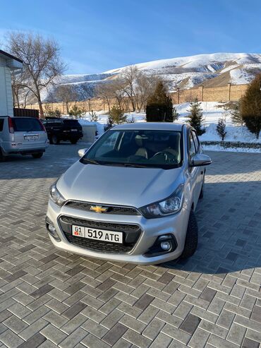 Chevrolet: Chevrolet Spark: 2015 г., 1 л, Автомат, Бензин, Хэтчбэк