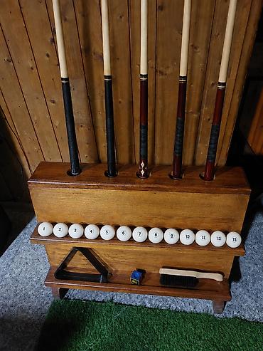 Бильярдные столы: Rus billiards 
satilir ustunde herseyi verilir tecili 
850 manat — 2