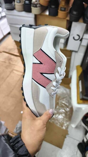 Women's Sneakers and athletic shoes: New balance 327 patike NOVO Novo Brojevi 36 do 46, zavisi od modela — 7