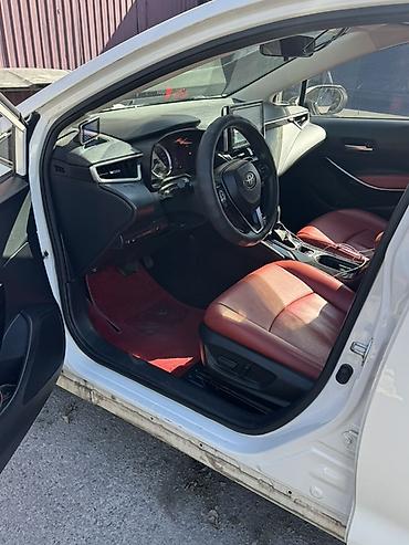 Toyota: Toyota Corolla: 2019 г., 1.8 л, Вариатор, Гибрид, Седан — 4