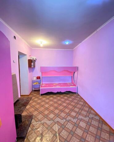 Продажа квартир: 4 комнаты, 70 м² — 6