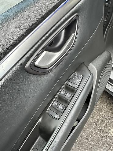 Renault: Renault SM6: 2019 г., 2 л, Автомат, Бензин, Седан — 7