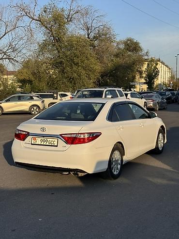 chevrolet camaro: Toyota Camry: 2014 г., 2.5 л, Автомат, Бензин, Седан — 4