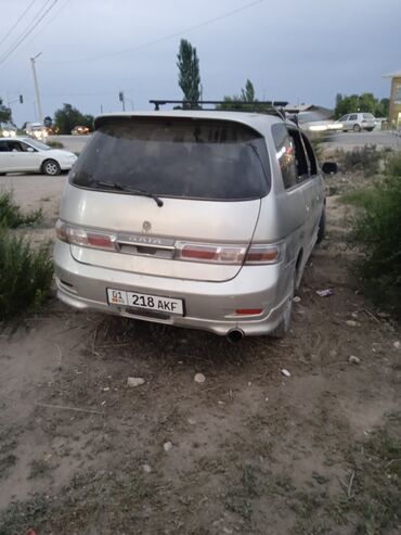 электра кар: Toyota Gaia: 2001 г., 2 л, Автоматтык, Бензин, Вэн/Минивэн