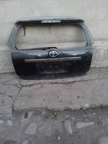минивены тойота в Кыргызстан | Автозапчасти: Багажник" toyota wish" задний. Цена договорная. Тойота Виштин арткы