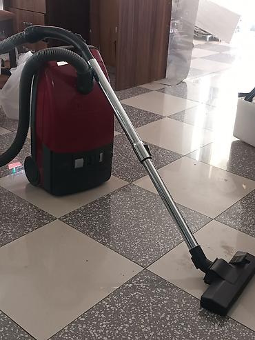 Пылесосы: Qablaşdırıla bilən torbalı tozsoran Philips 3800 W - Korpus — 3