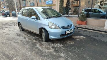 Honda: Honda Fit: 2001 г., 1.3 л, Вариатор, Бензин, Хэтчбэк