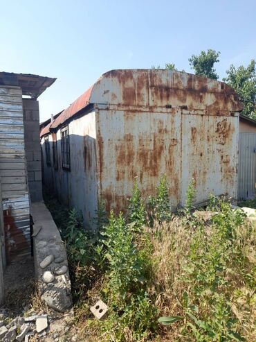 туалет в аренду: Жилой вагон сатылат, срочно. Военно-Антоновкада, ул. Каба уулу