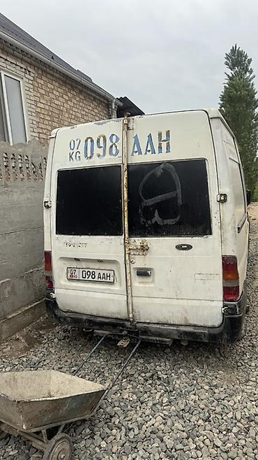 Ford: Ford Transit: 2004 г., 2.4 л, Механика, Дизель, Фургон — 1
