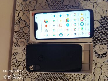 xiaomi mi a2 lite 32 gb qiymeti: Xiaomi Mi A2 Lite, 32 ГБ, цвет - Золотой, 
 Сенсорный, Отпечаток пальца, Две SIM карты