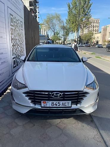 Hyundai Sonata: 2019 г., 2 л, Автомат, Газ, Седан