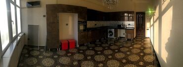 Uzunmüddətli kirayə mənzillər: Geniş, panoramalı mənzil – şəhər və dəniz mənzərəli - Böyük, işıqlı — 28