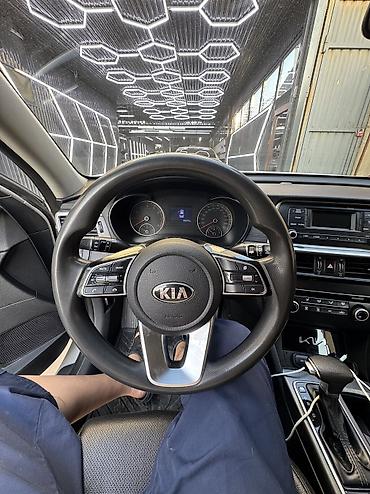 Транспорт: Kia K5: 2018 г., 2 л, Автомат, Газ, Седан — 9