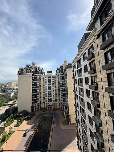 Продажа квартир: 3 комнаты, 119 м² — 14