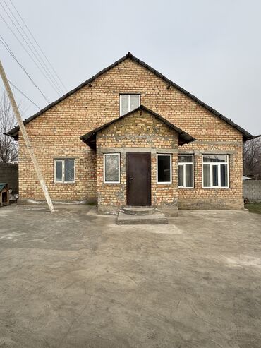 Продажа домов: Дом, 90 м², 4 комнаты, Агентство недвижимости, Косметический ремонт — 1