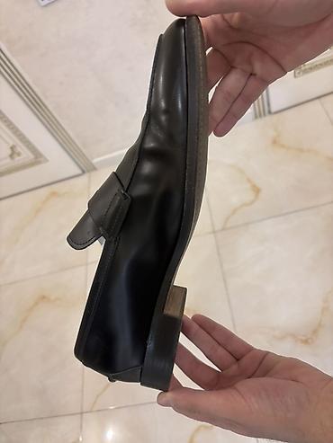 245 40 r18: Tod’s italya brendi ayaqqabı 680 azn alınıb 3 dəfə toya geyinilib 270 — 3