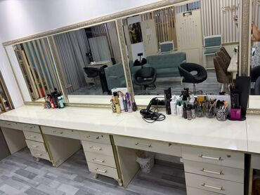 Yataq otağı dəstləri: Salon mebeli‼️‼️Tecili satilir 4 neferlik mebel ‼️Qiymeti 500 azn lalafo.az -da Yataq otağı dəstləri: Salon mebeli‼️‼️Tecili satilir 4 neferlik mebel ‼️Qiymeti 500 azn