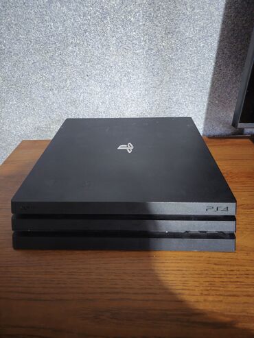 ps4 oyun disk: Playstation 4 pro 1Tb, 2 console, Tekken 7 / Gta V / Need For Speed