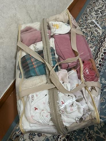 приму в дар детские одежды: Комплект, Б/у — 2