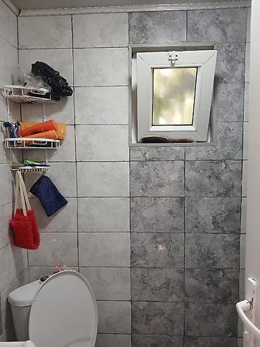 Həyət evləri və villaların satışı: Satılır: həyət evi Bine qesebe merkeze yaxın kanal korpusun kecen kimi — 11