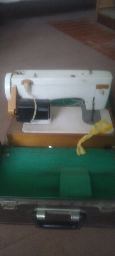 Tikiş maşınları: Tikiş maşını Chayka, Elektromexaniki