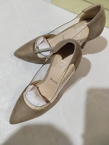 pari: Туфли, 37, Christian Louboutin, Новый, цвет - Бежевый, Самовывоз — 2