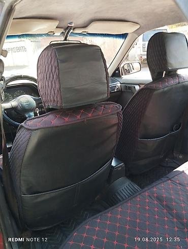 mazda d: Mazda 323: 1991 г., 1.6 л, Механика, Бензин, Седан — 7