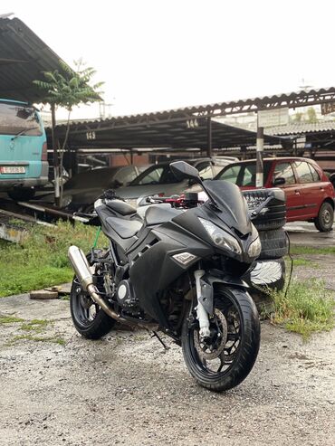 мотоцикл чоппер: Спортбайк Kawasaki, 320 куб. см, Бензин, Б/у
