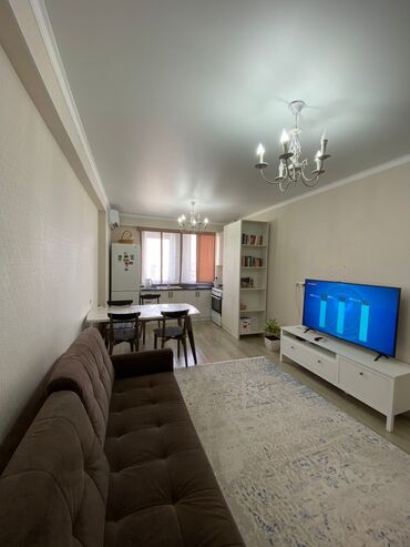 тоголок молдо фрунзе: 1 комната, 38 м², Элитка, 11 этаж, Евроремонт