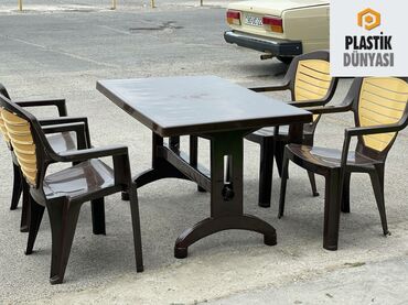 plastik masalar: Masa oturacaq dəsti
