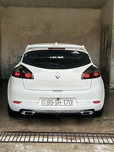 vaz 2109 samara: Renault Megane hetçbek, ağ rəngdə təqdim olunur. Avtomobilin xarici — 9