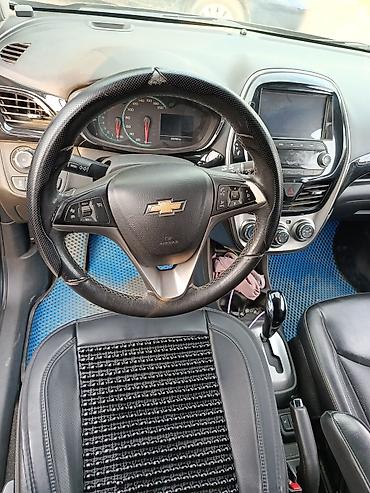 рассрочку машина: Chevrolet Spark: 2016 г., 1 л, Автомат, Бензин, Хэтчбэк — 6
