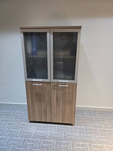 Ofis masaları: İşlənmiş, Müdir üçün, Künc masa — 9