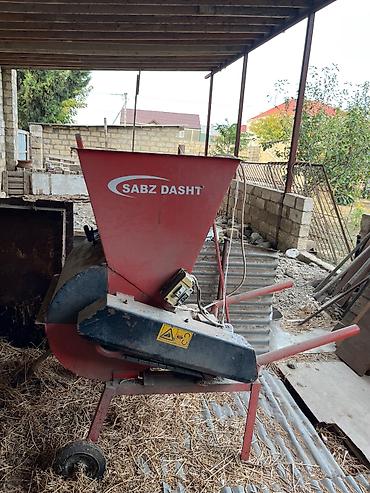 Pres aparatları: Ot doğrayıcı aparat satılır. İşlək vəziyyətdədir, problemsiz işləyir — 2