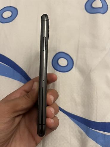 iphone 11: IPhone 11 Pro, 64 GB, Space Gray, Face ID — 6
