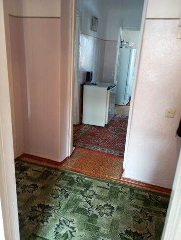 купить квартиры в оше: 3 комнаты, 63 м², 104 серия, 2 этаж, Косметический ремонт