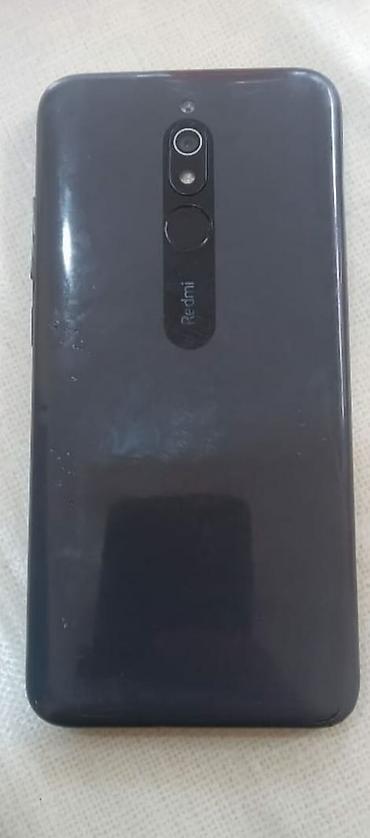 Mobil telefonlar: Redmi 8A yüngül arxa kirişqasında catlar var bide barmak izi işlemir — 7