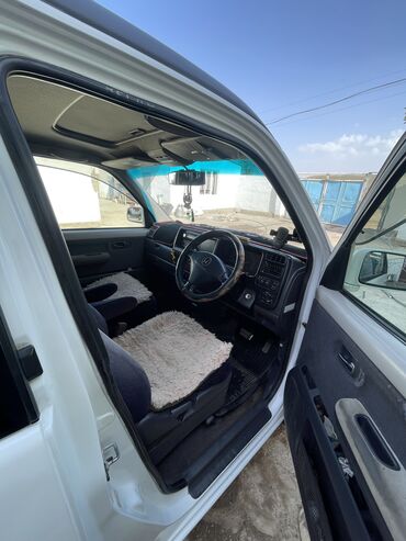 Honda: Honda Stepwgn: 2000 г., 2 л, Автомат, Бензин, Минивэн — 7